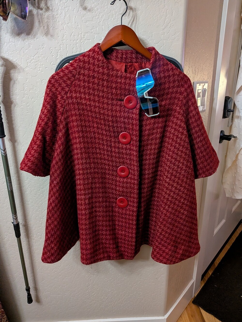 Vintage red Houndstooth Cape